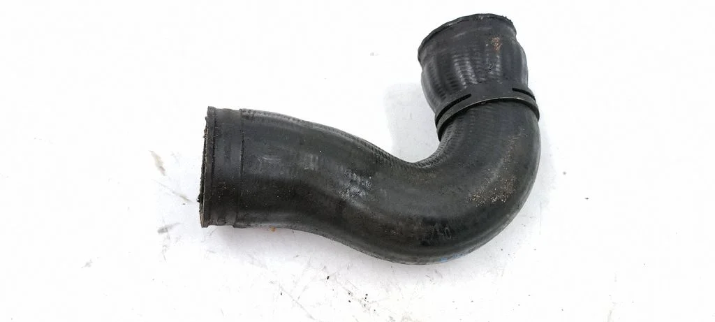 Vahejahuti voolik (-ud)/ toru (-d) – Volkswagen New Beetle (1998-2010)