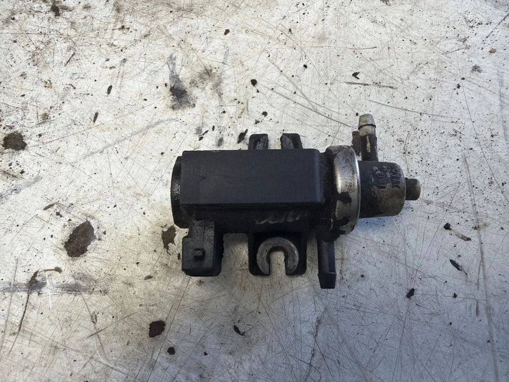 Solenoidklapp 1H0906627A