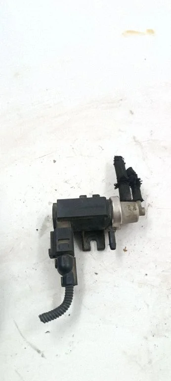 Turbo solenoid valve 1J0906627A