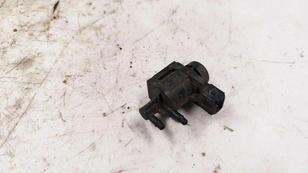 Solenoidklapp 1J0906283A