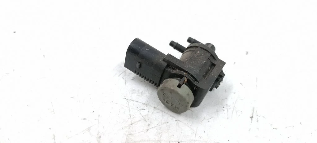 Turbo solenoid valve 1J0906283C