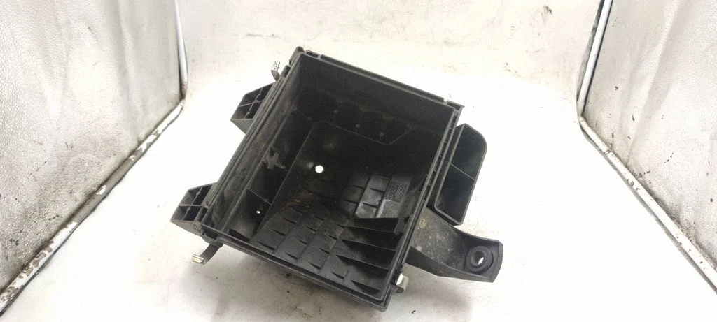 Air filter box