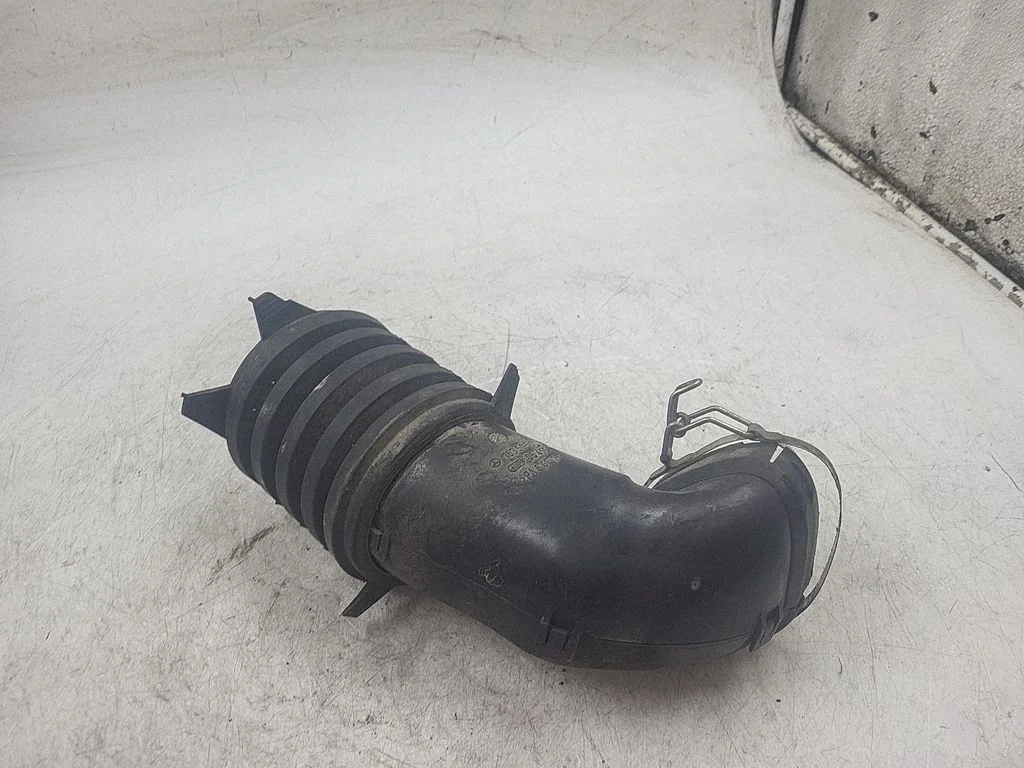 Air intake duct part 1635050261