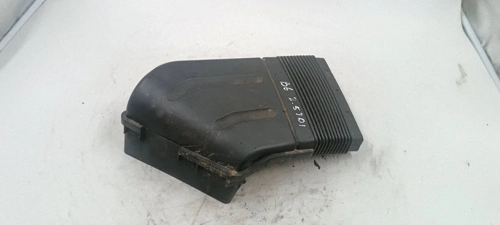 Air intake duct part 8e0129617