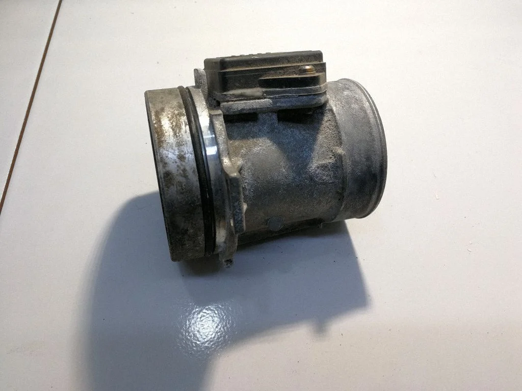 Mass air flow meter 93BB12B579BA