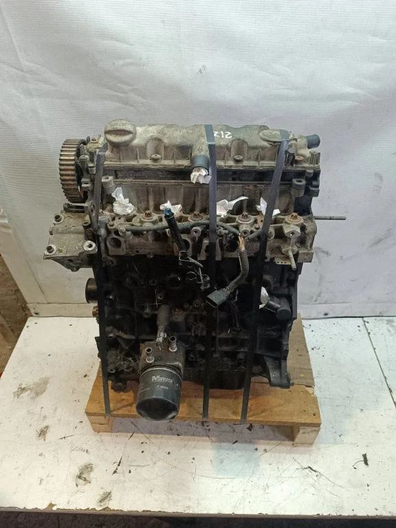 Silnik 31822431