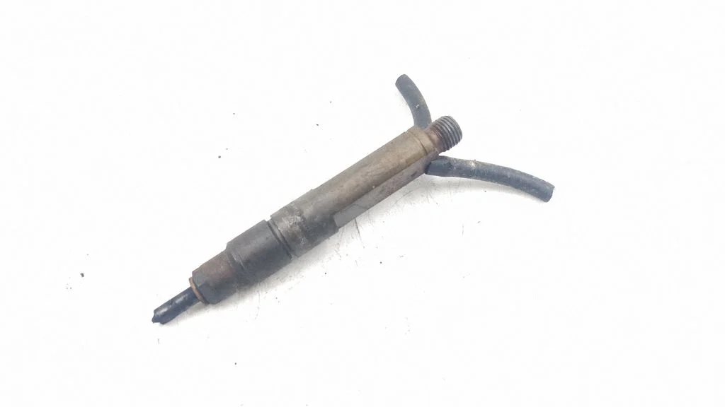 Fuel injector 028130201G