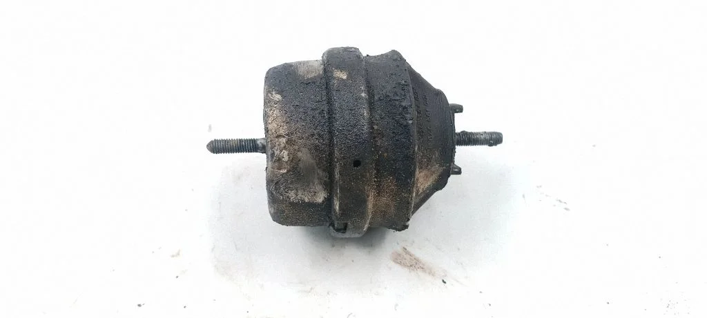 Dzinēja spilvens 8D0199379H