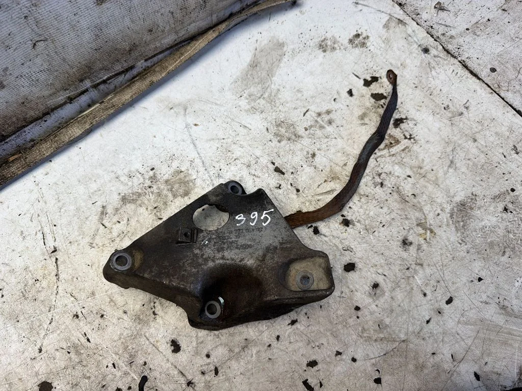 Engine mounting bracket – BMW X1 E84 (2009-2015)