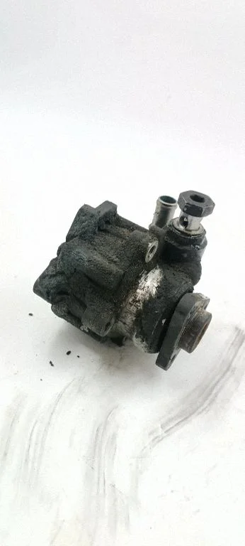 Power steering pump 91138