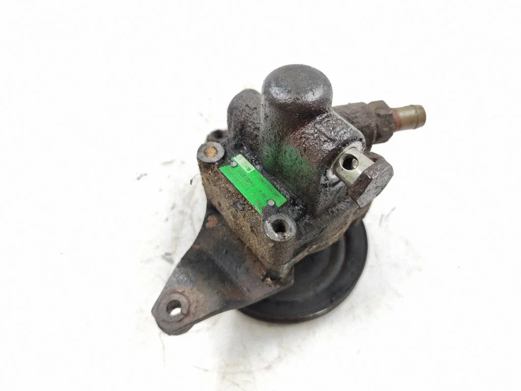 Power steering pump 050145155A