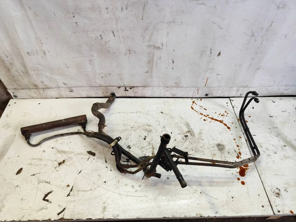 Power steering hose/pipe/line 038121065