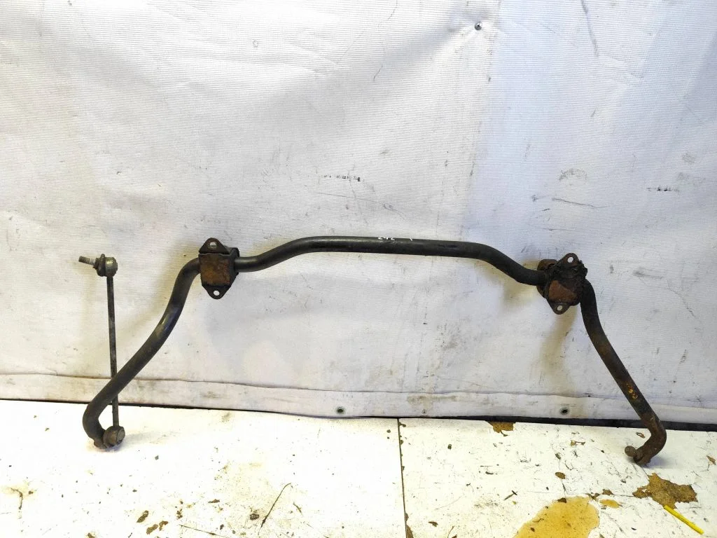 Front anti-roll bar/sway bar