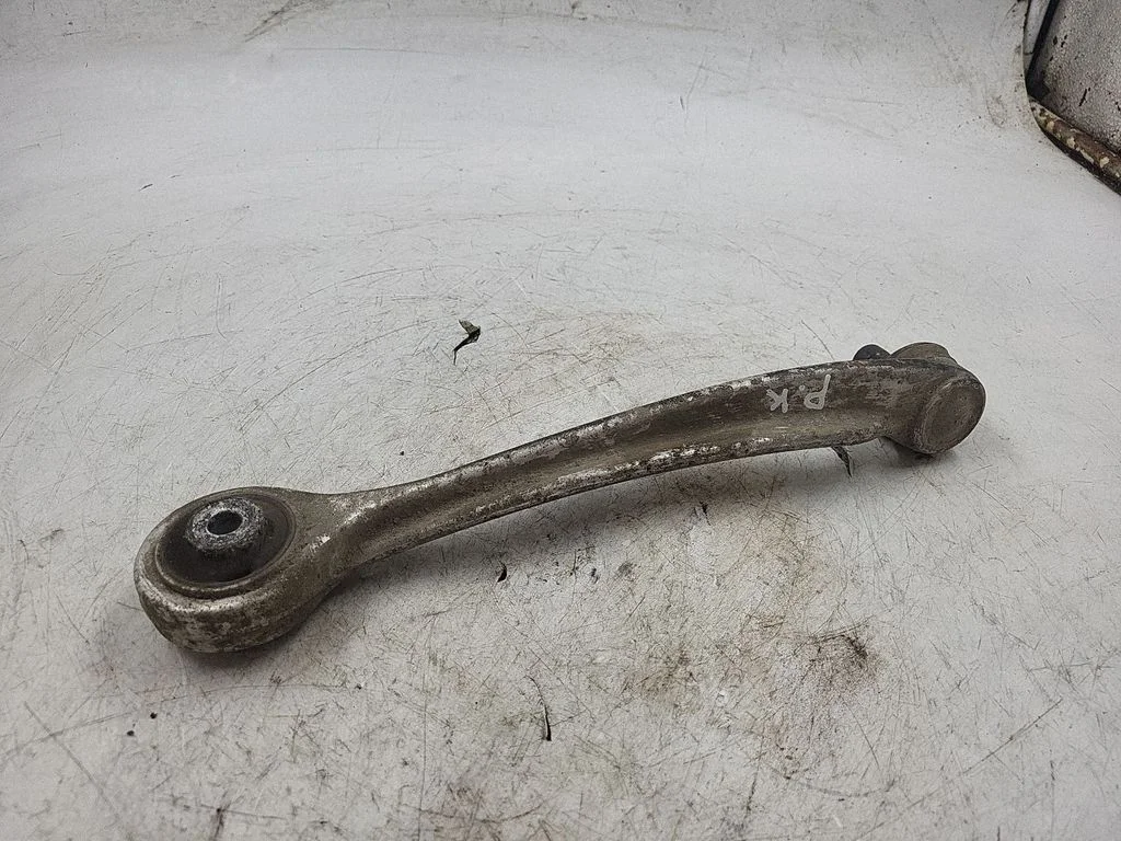 Front lower control arm/wishbone – front left