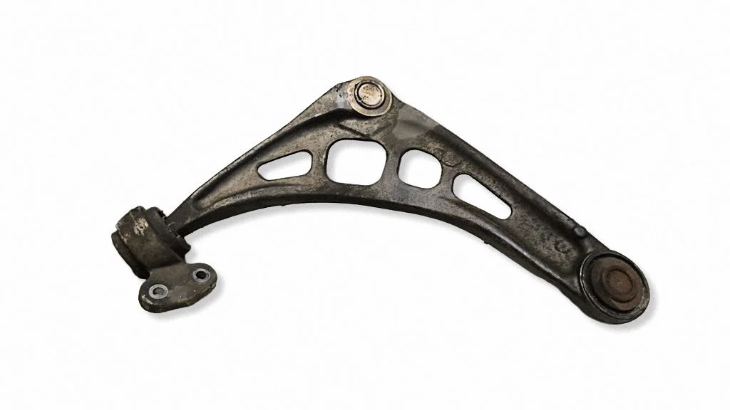 Front lower control arm/wishbone – front left