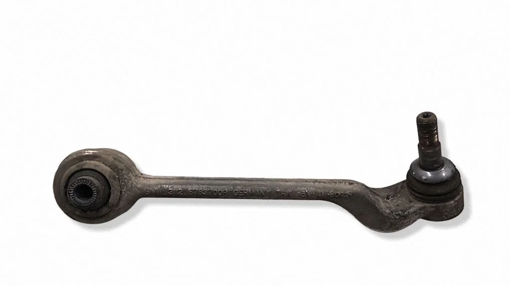 Front lower control arm/wishbone 6763700