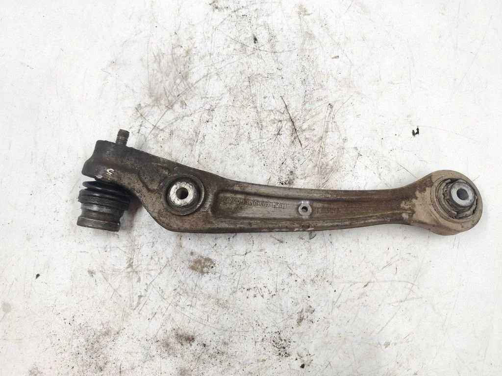 Front lower control arm/wishbone 8K0407156B