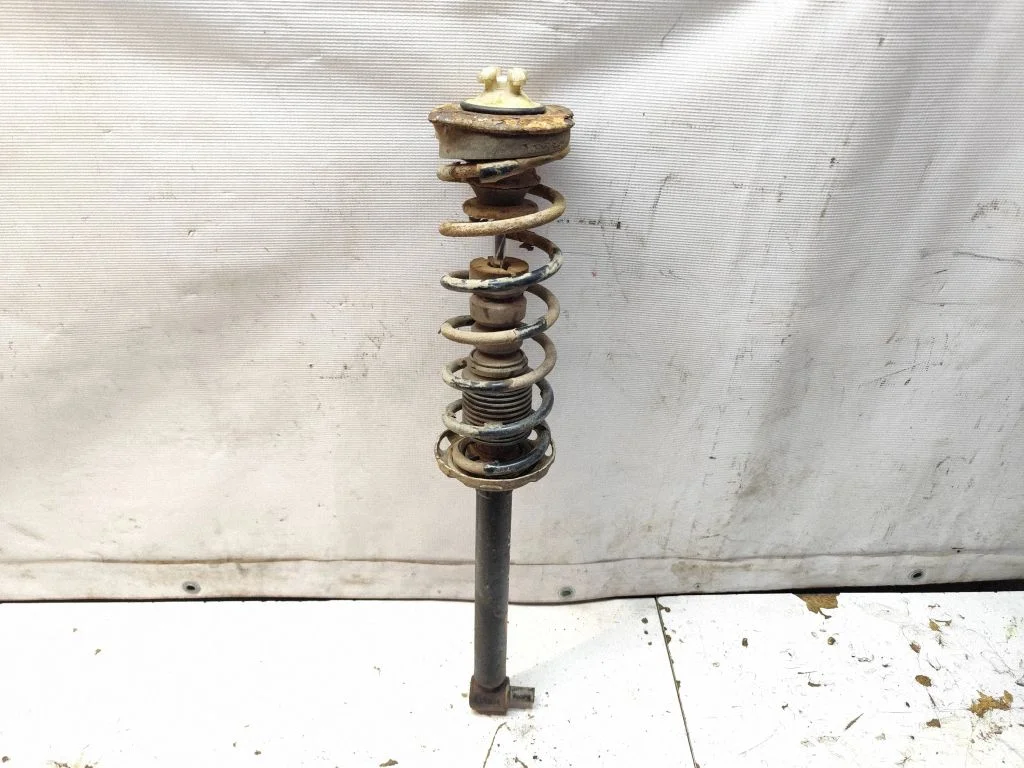 Rear shock absorber/damper – rear right