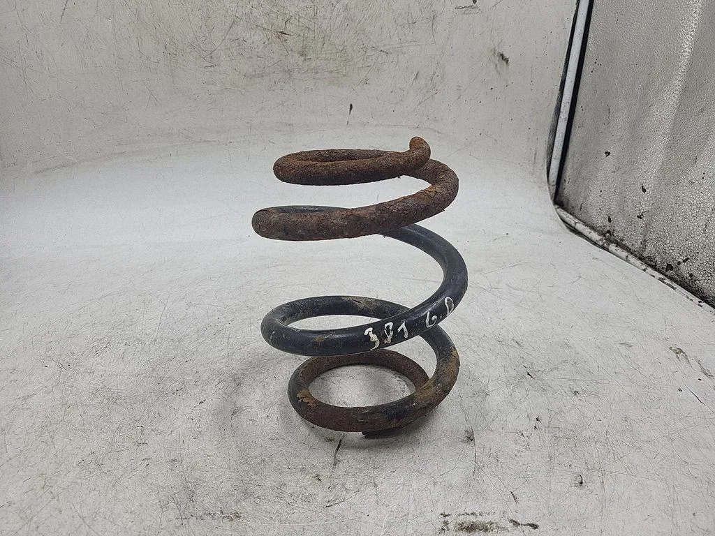 Rear coil spring – rear right