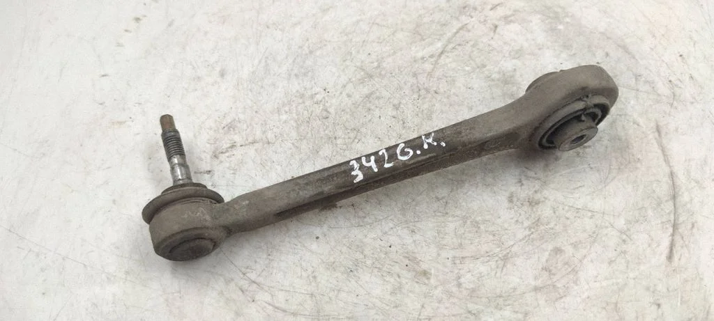 Rear upper control arm/wishbone – rear left