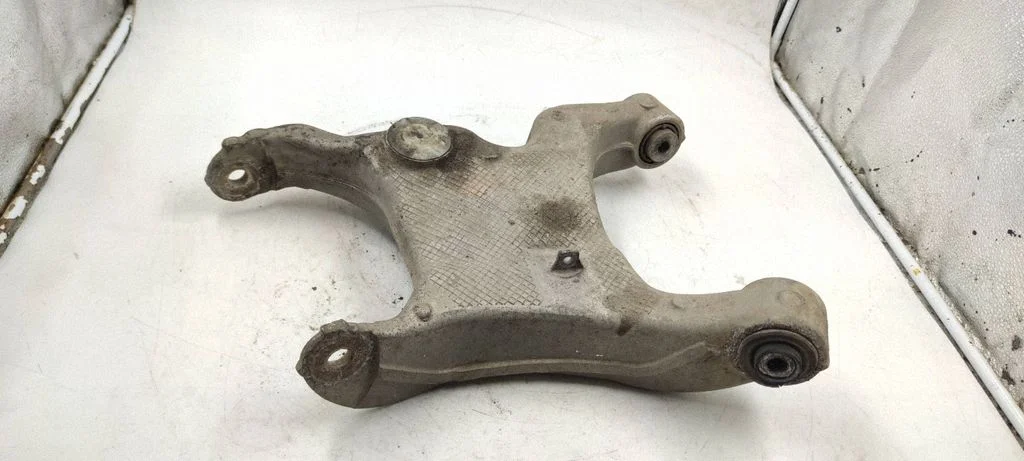 Tagumine ülemine õõtshoob 6755990