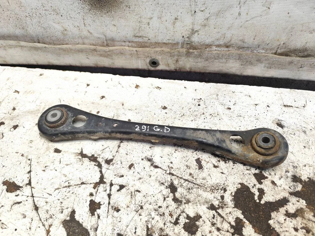 Rear upper control arm/wishbone – Audi A6 Allroad C6 (2006-2011)