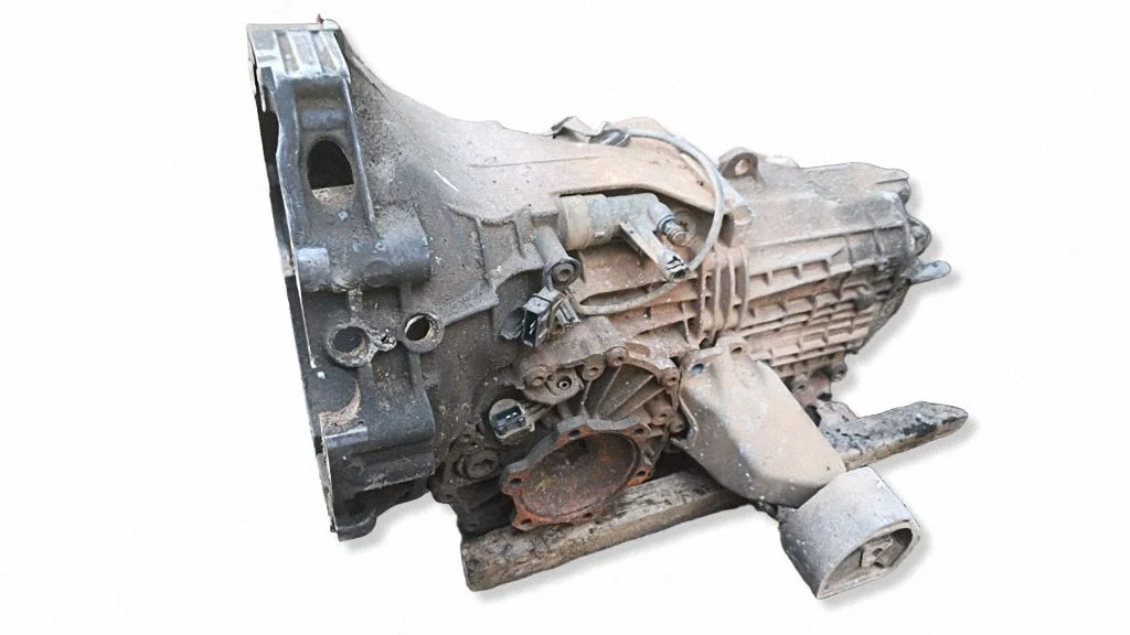 Mechaninė 5 pavarų dėžė