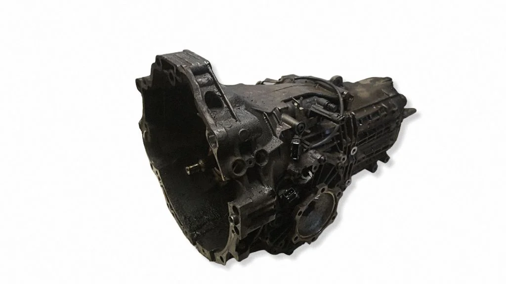 Mechaninė 5 pavarų dėžė