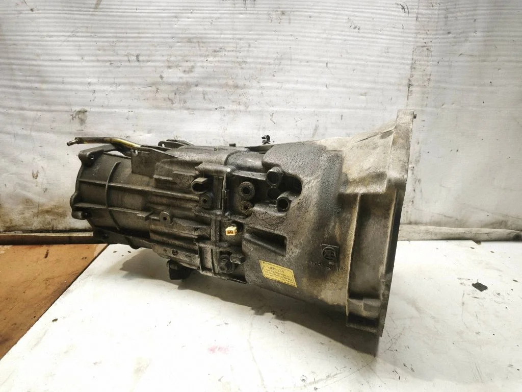 Mechaninė 5 pavarų dėžė