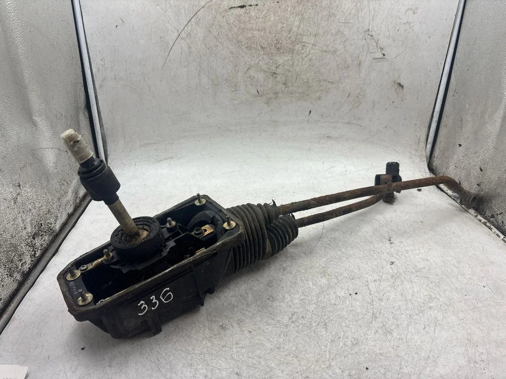 Gear selector mechanism