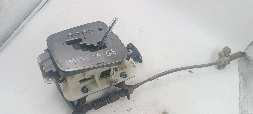 Gear selector mechanism – Subaru Impreza III (2008-2011)