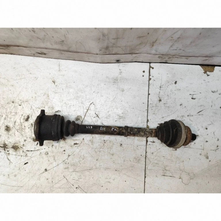 Front driveshaft – front left