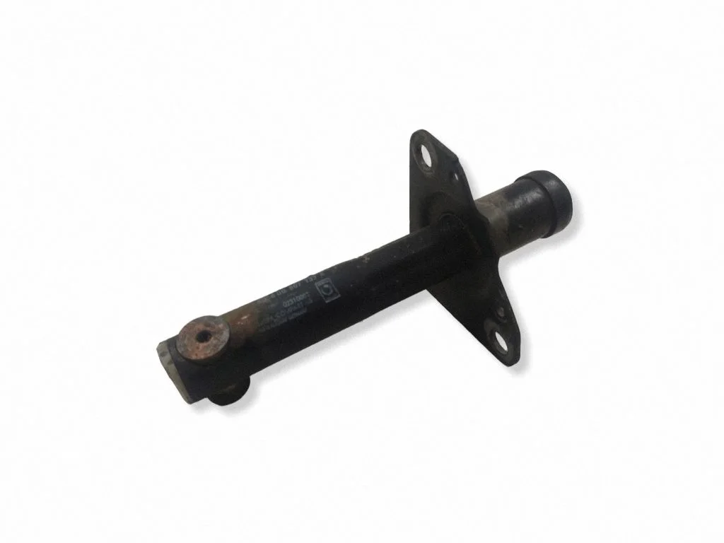 Front bumper mounting bracket 8D0807133A