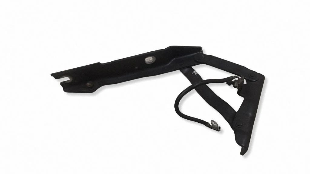Mootorikapoti hinged 41617