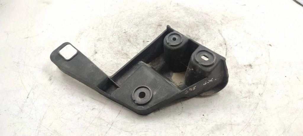 Rear bumper mounting bracket 3400955