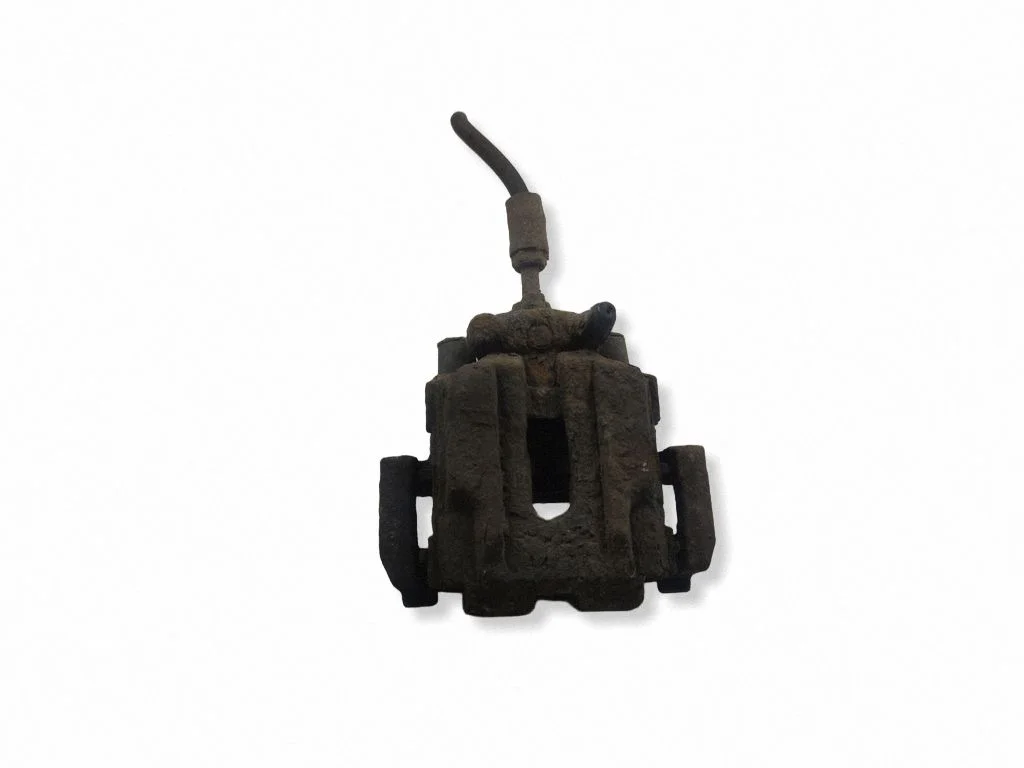 Rear brake caliper – rear left
