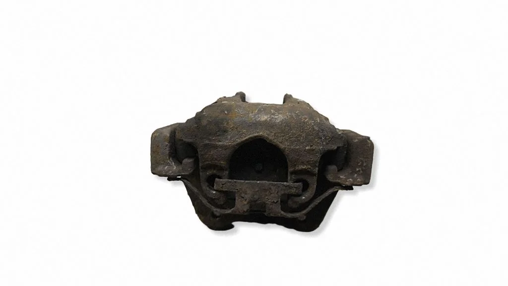 Rear brake caliper – rear left