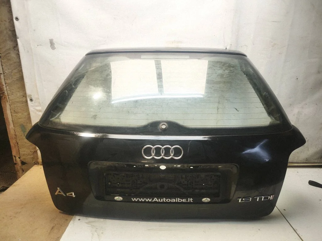Tailgate/trunk/boot lid