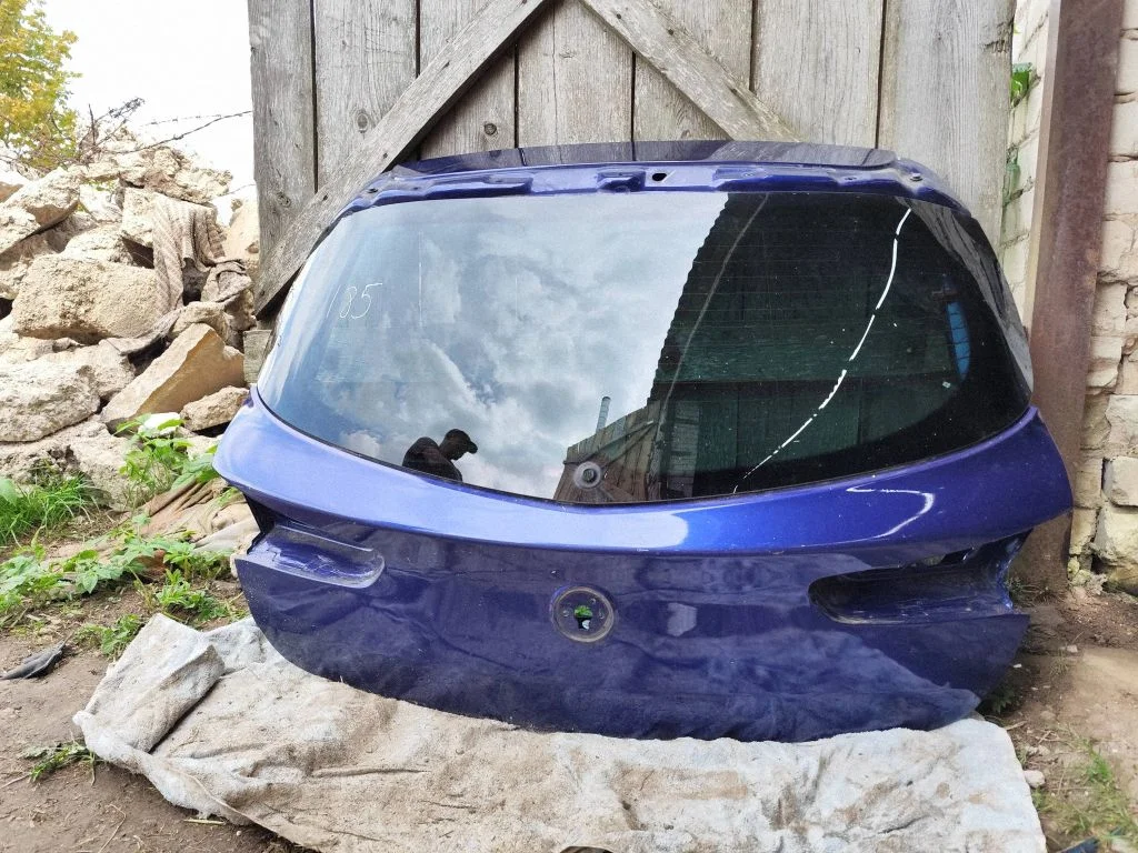 Tailgate/trunk/boot lid