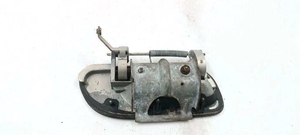 Esiukse välimine käepide 9159669