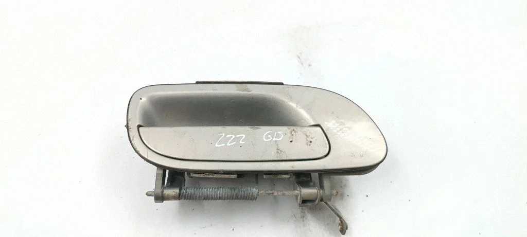 Esiukse välimine käepide 9159640