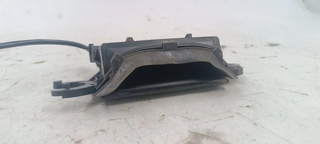 Front door exterior handle 8D0837205A
