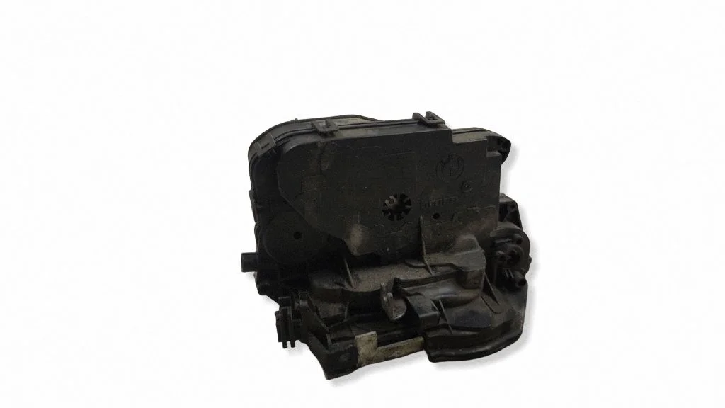 Front door lock 7059967