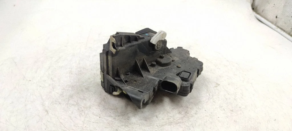 Front door lock 244btr