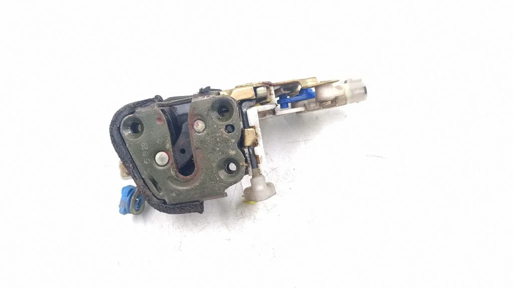 Front door lock 6829