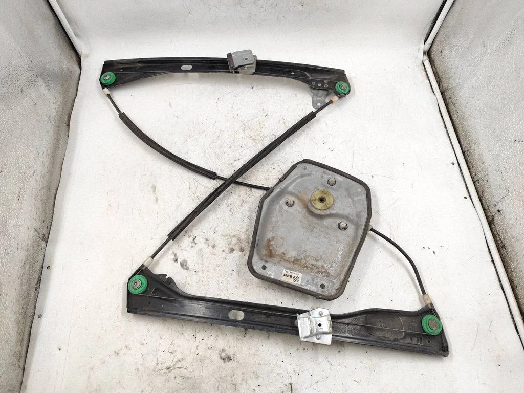 Priekinis el. lango pakėlimo mechanizmas be varikliuko