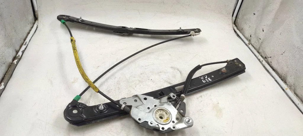 Priekinis el. lango pakėlimo mechanizmas be varikliuko