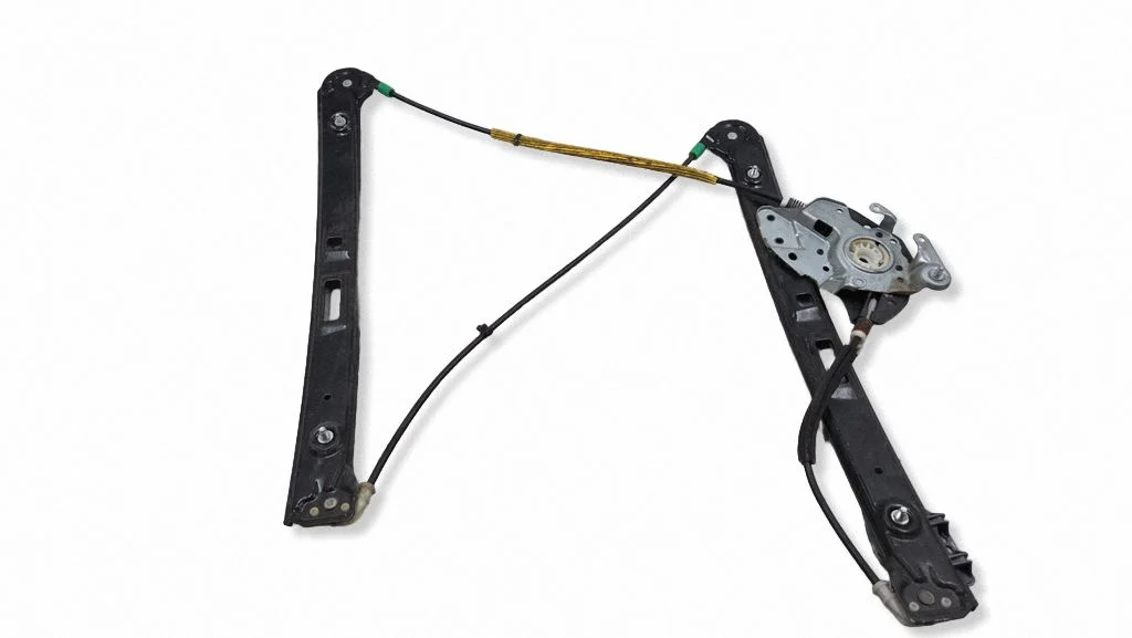 Front door window regulator with motor 8196037