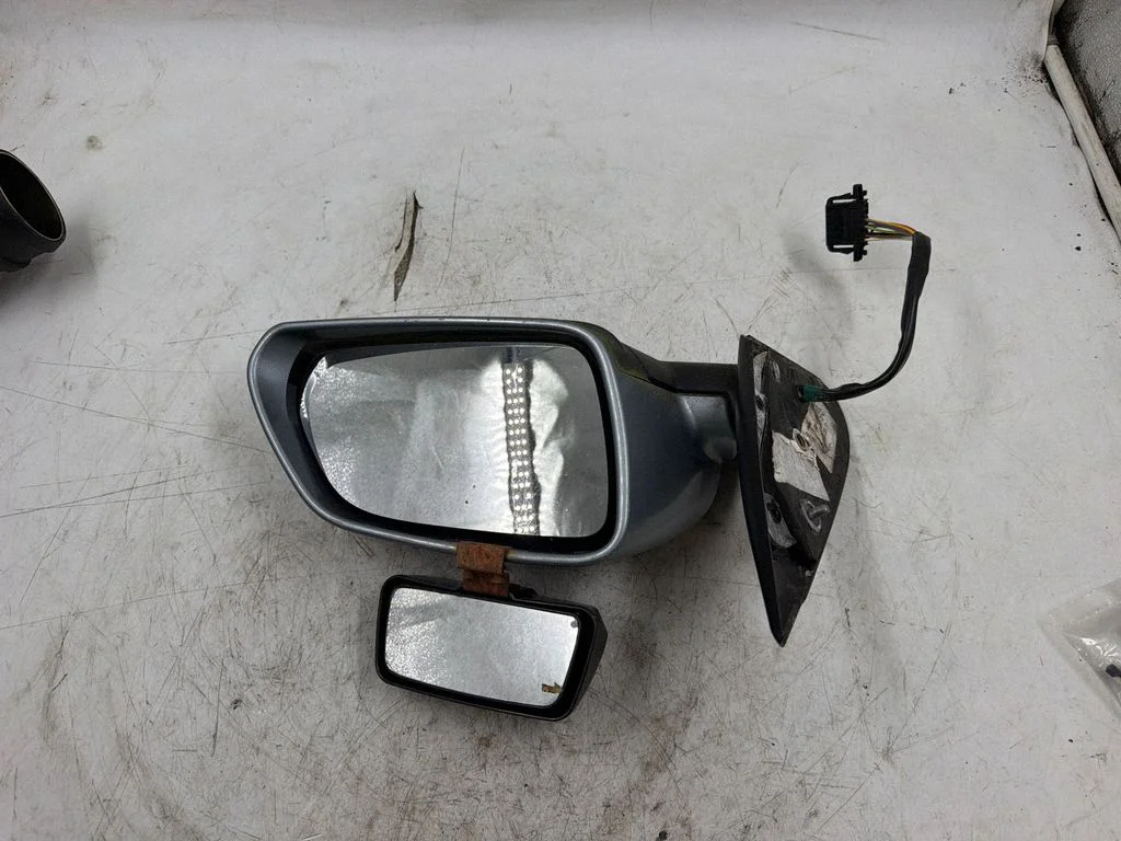 Front door electric wing mirror – Skoda Octavia Mk2 (1Z) (2004-2013)