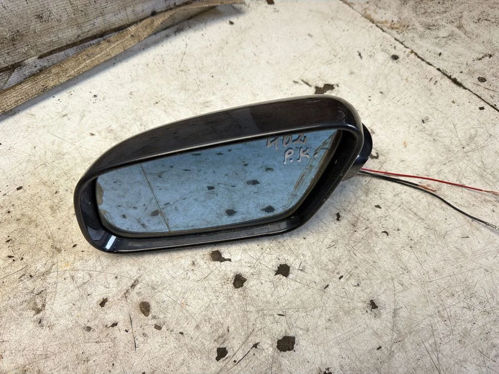 Front door electric wing mirror – front left